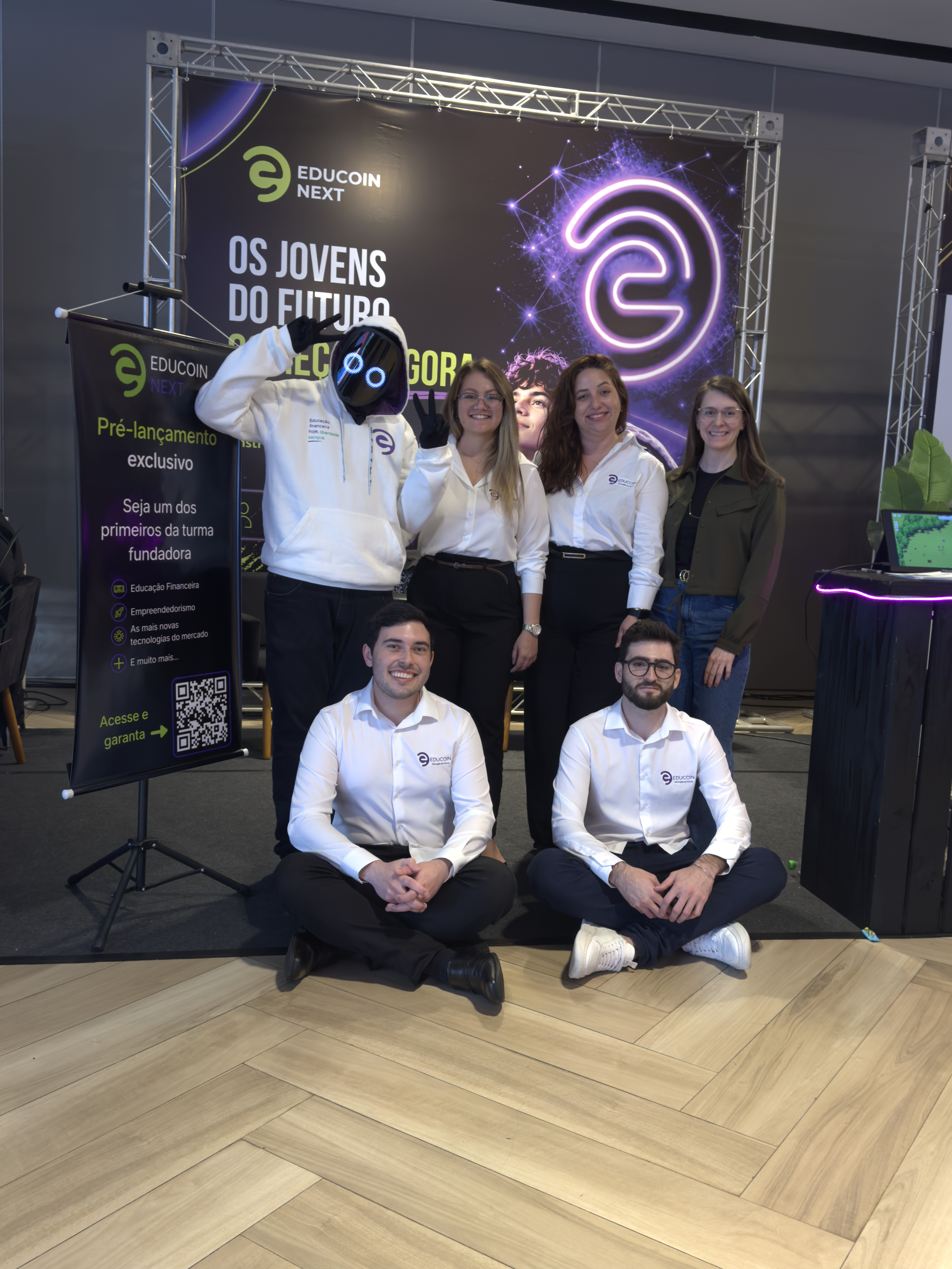 Foto dos responsáveis pelo Educoin Next